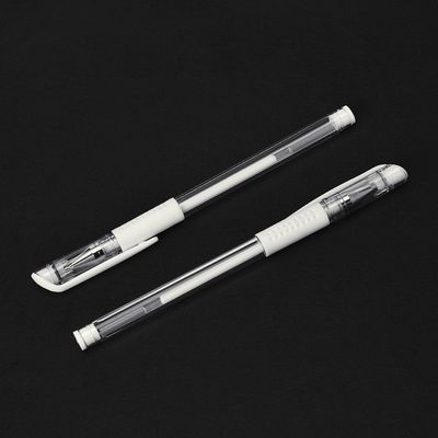 Weißer, wasserfester Anti-Sesamöl-Stickstift für Stickerei, Kunststoff-Schönheits-Make-up-Werkzeug für Augenbrauen-Permanent-Make-up-Zubehör